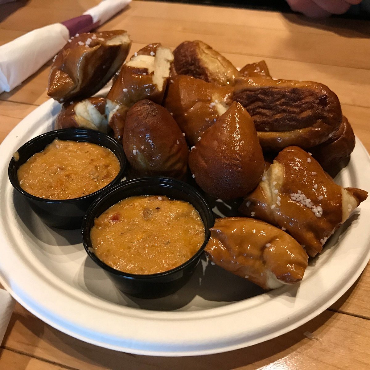 Mo's Pretzel Bites